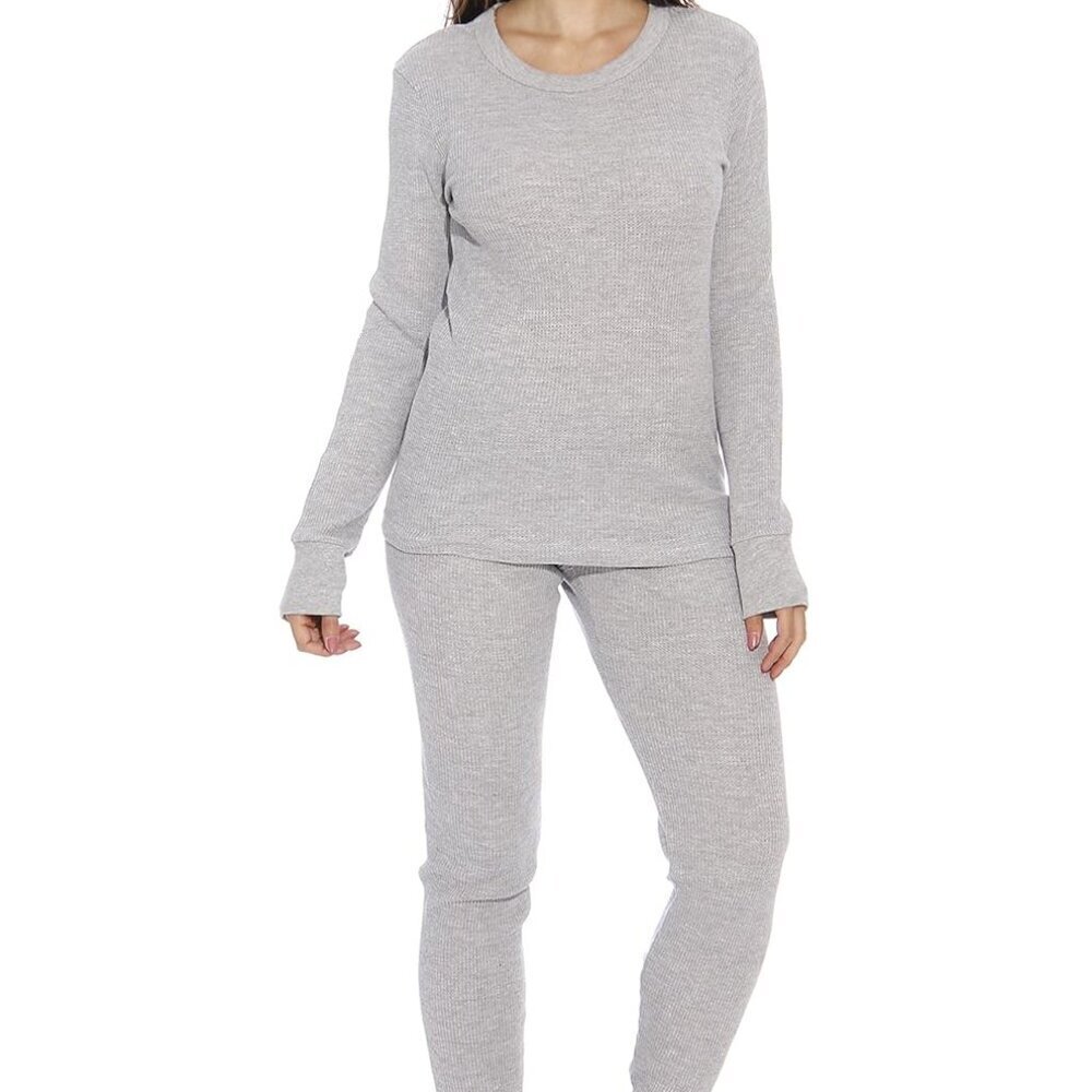Stylish Women's Thermal Pajamas Set - Soft Cotton Blend for Total Comfort